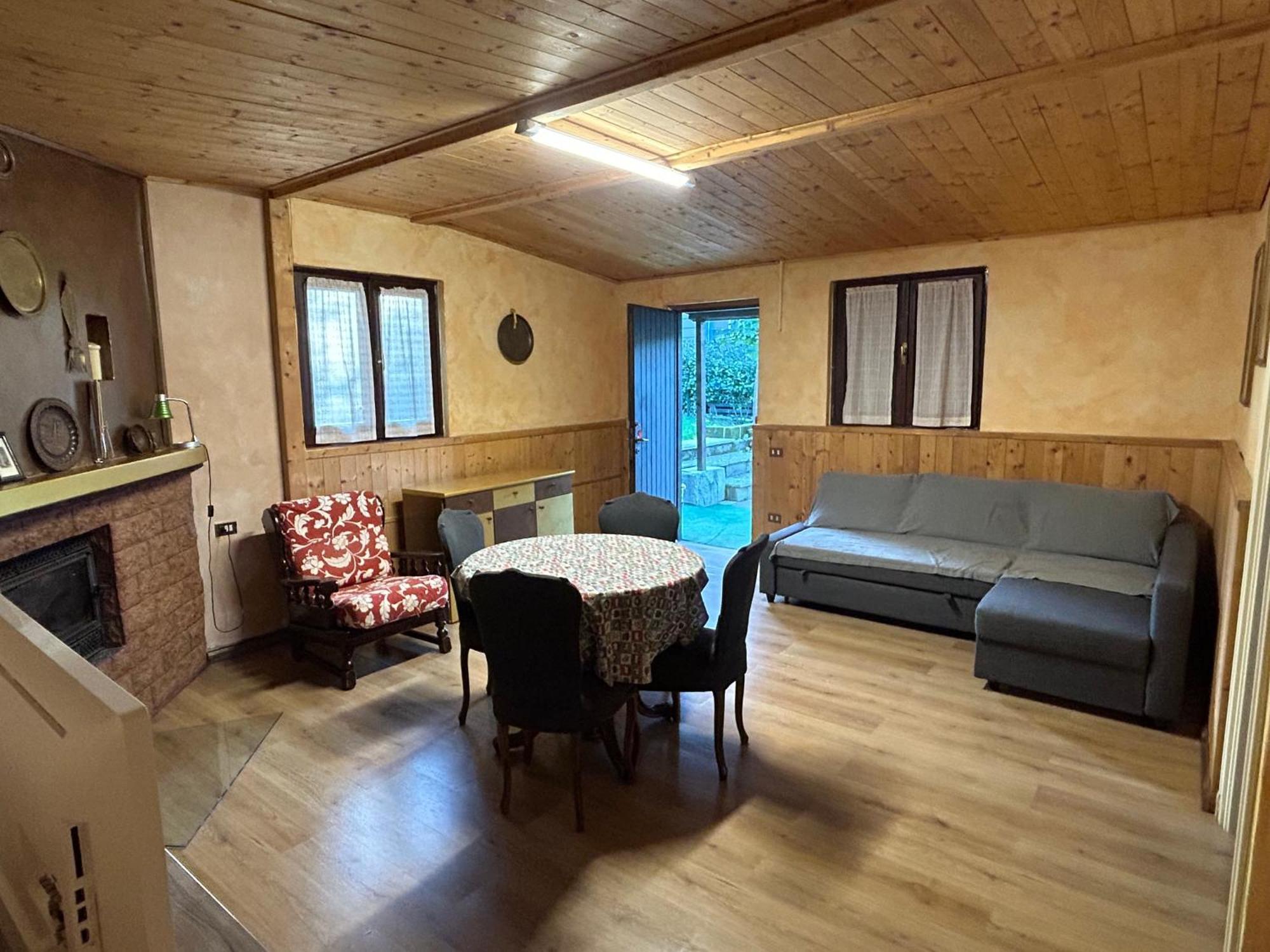 Camping Montorfano Экстерьер фото