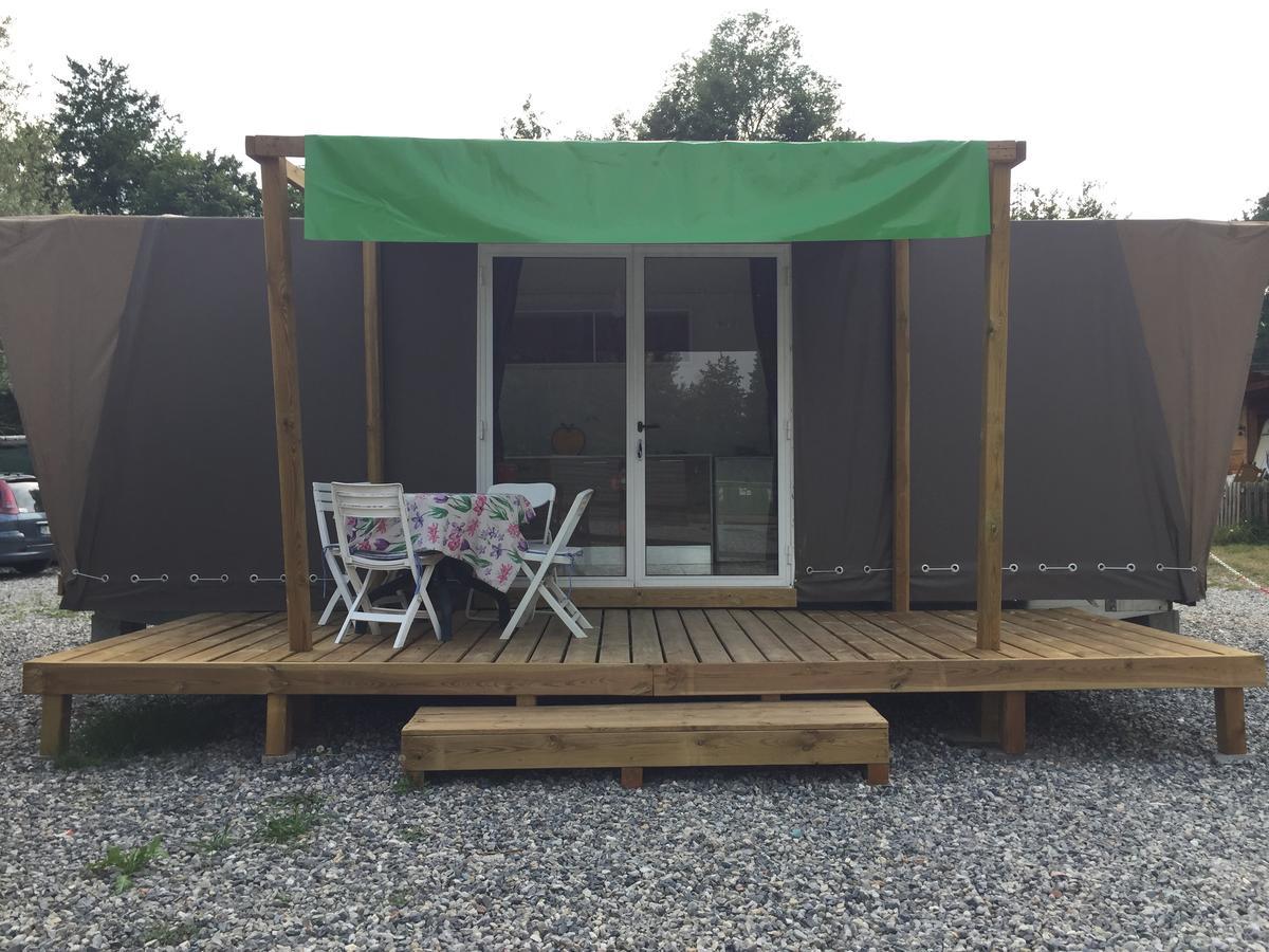 Camping Montorfano Экстерьер фото